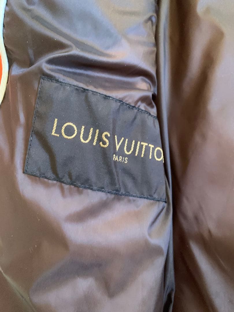 希少　LOUIS VUITTON 2WAY オレンジ ダウンジャケット　ベスト