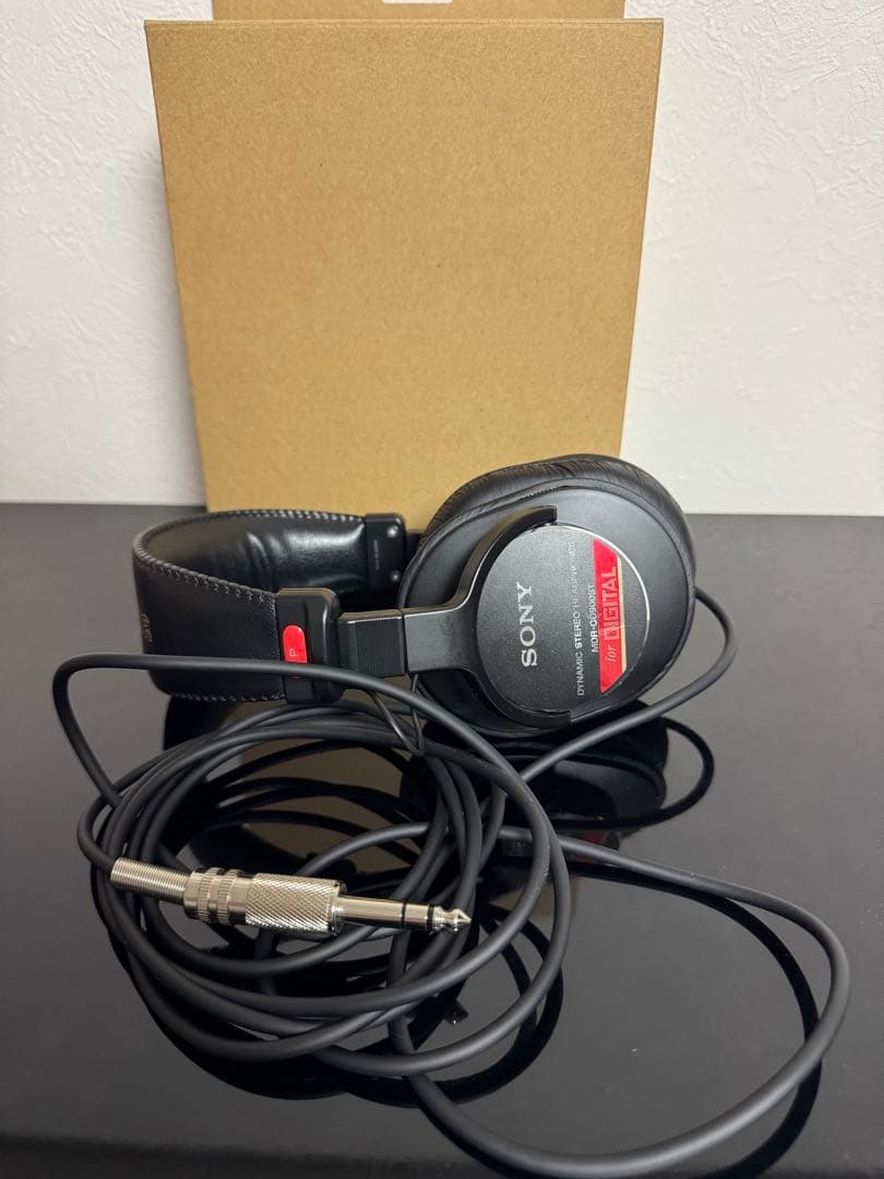 ヘッドホン sony mdr-cd900st