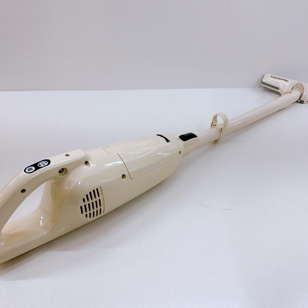 【極美品】 Makita　マキタ　充電式クリーナ　CL115FD　紙パック仕様