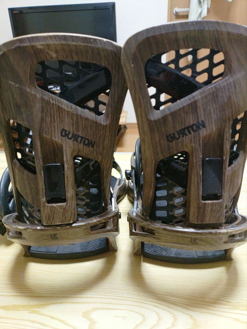 BURTON GENESIS EST 木目調　スノーボードビンディング