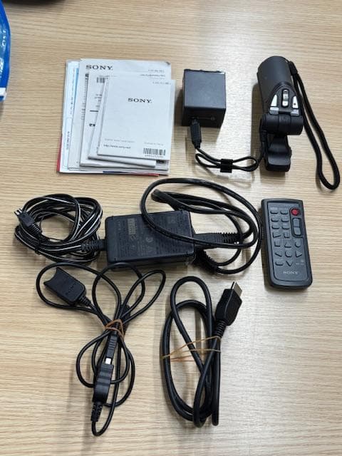 【動作確認済】SONY FDR-AX100 4K Handycam ビデオカメラ