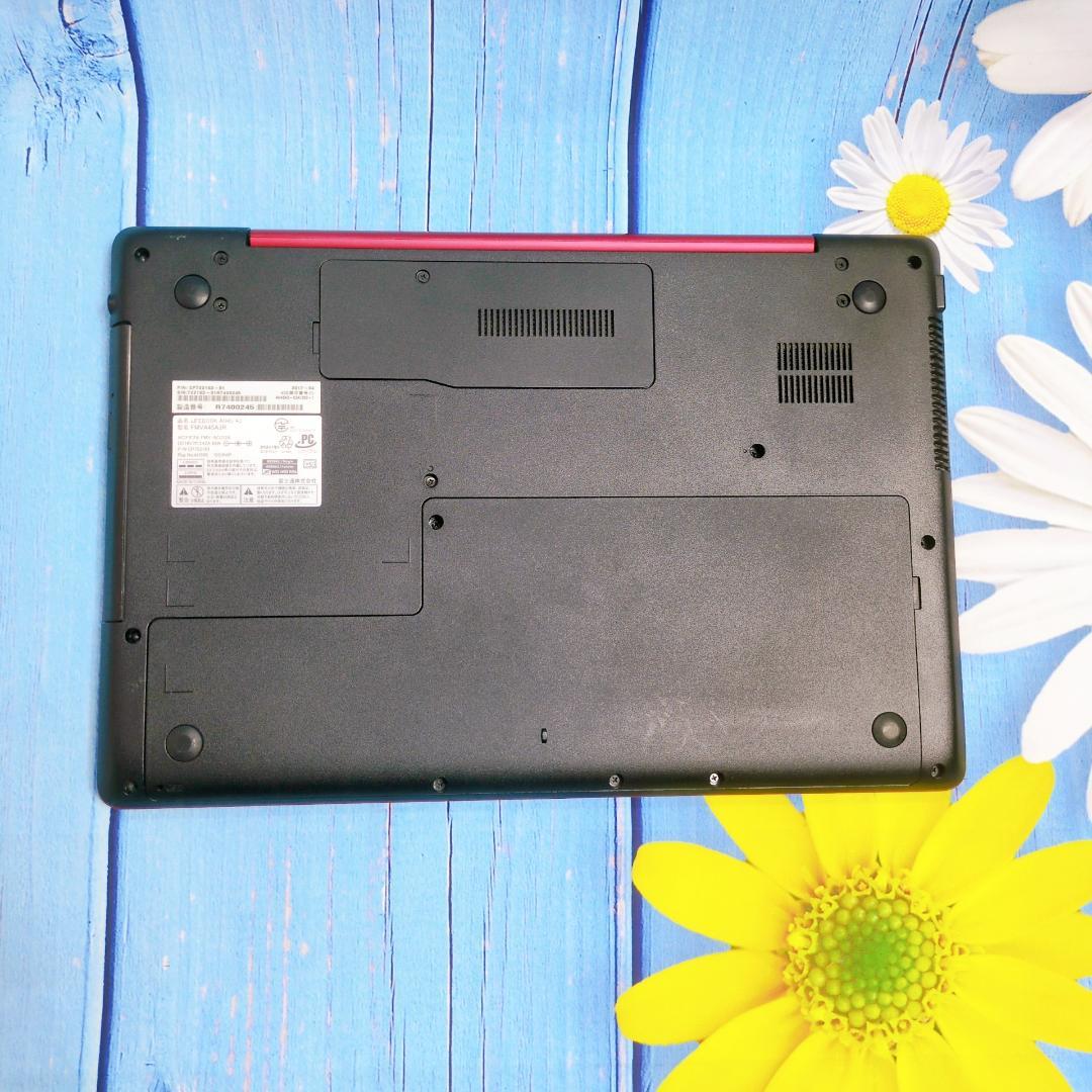 副業や在宅ワークに✨爆速SSD✨最新Win11✨カメラ付薄型ノートパソコン