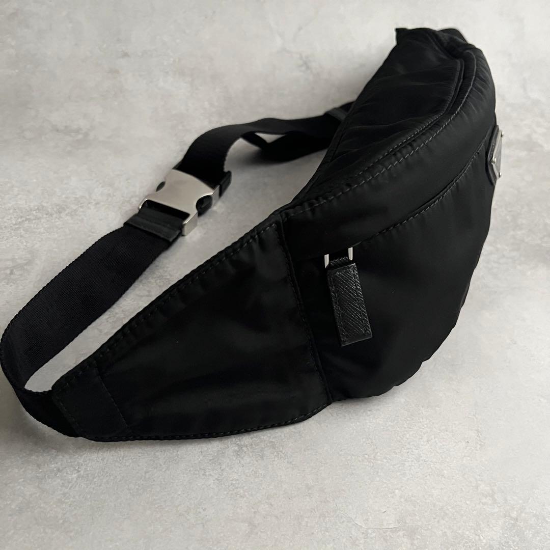 【極美品✨現行】PRADA ウエストバッグ　RFID認識済み　Re-Nylon