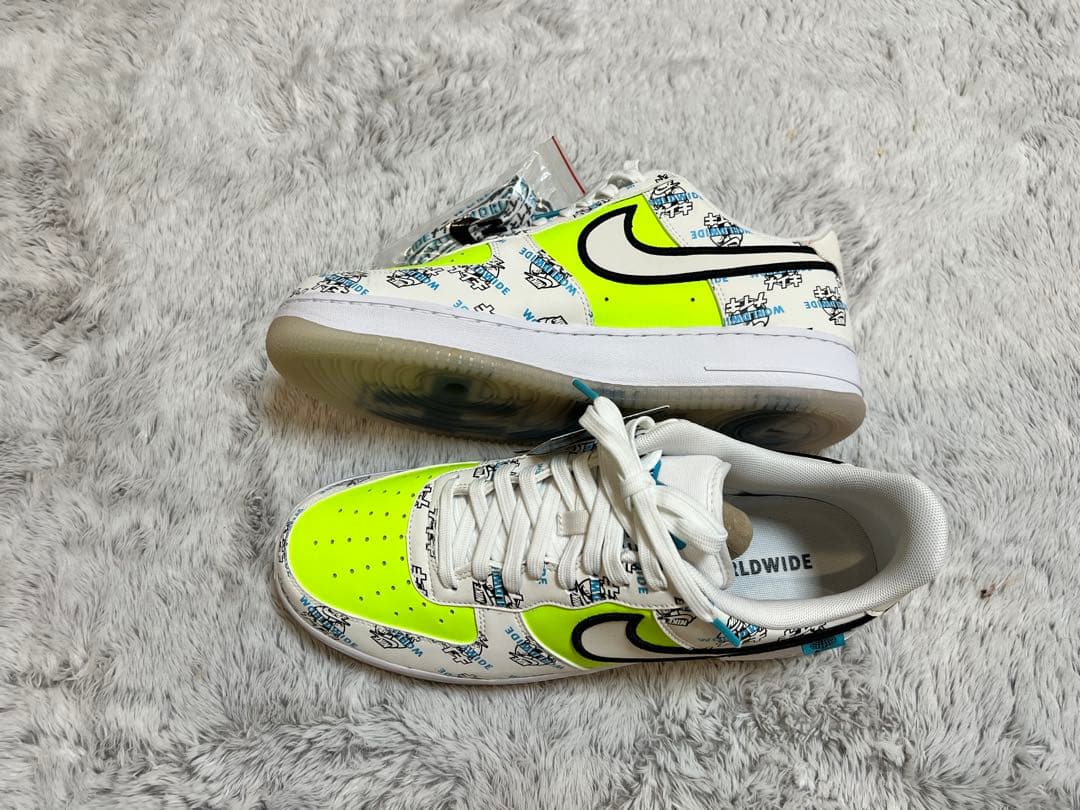 ナ*ビ様 【新品・希少／箱付き】NIKE AIR FORCE 1 ’07 LV8