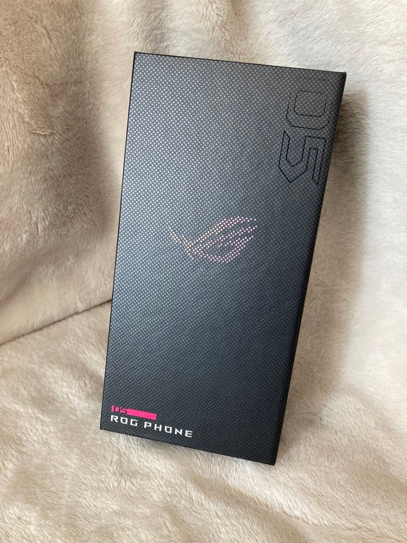 ASUS ROG Phone 5(ZS673KS）ホワイト デユアルSIM