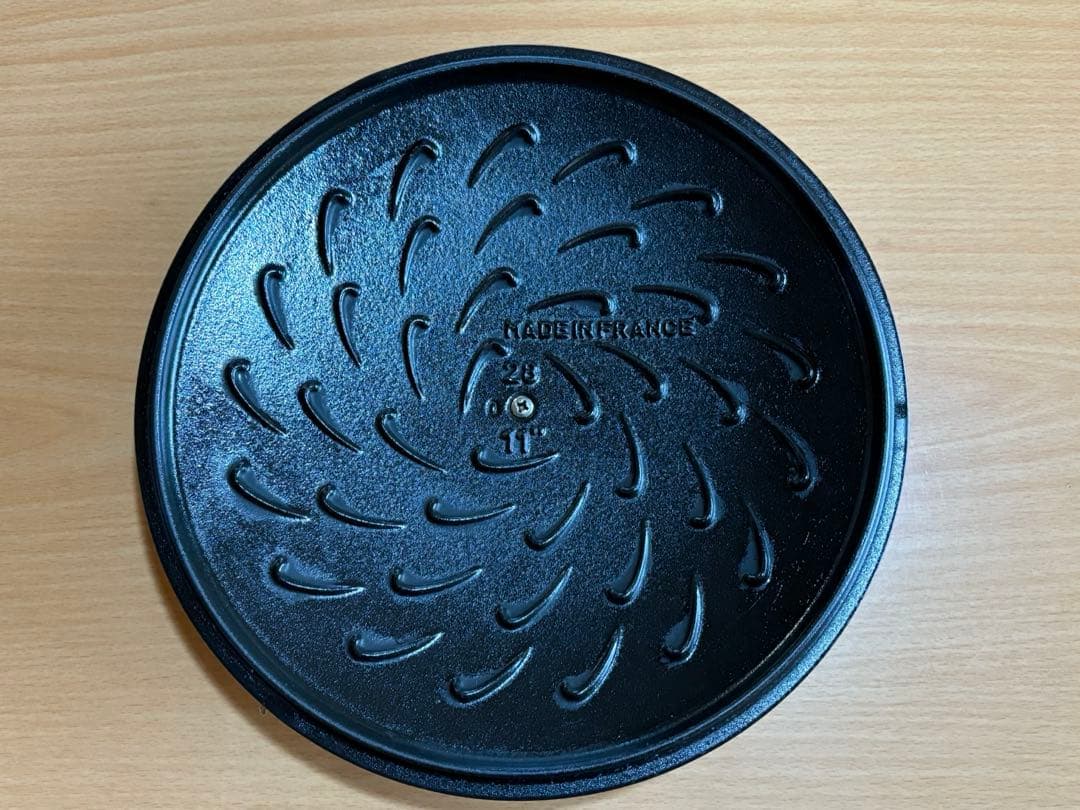 staub ブレイザーソテーパン 28cm 黒