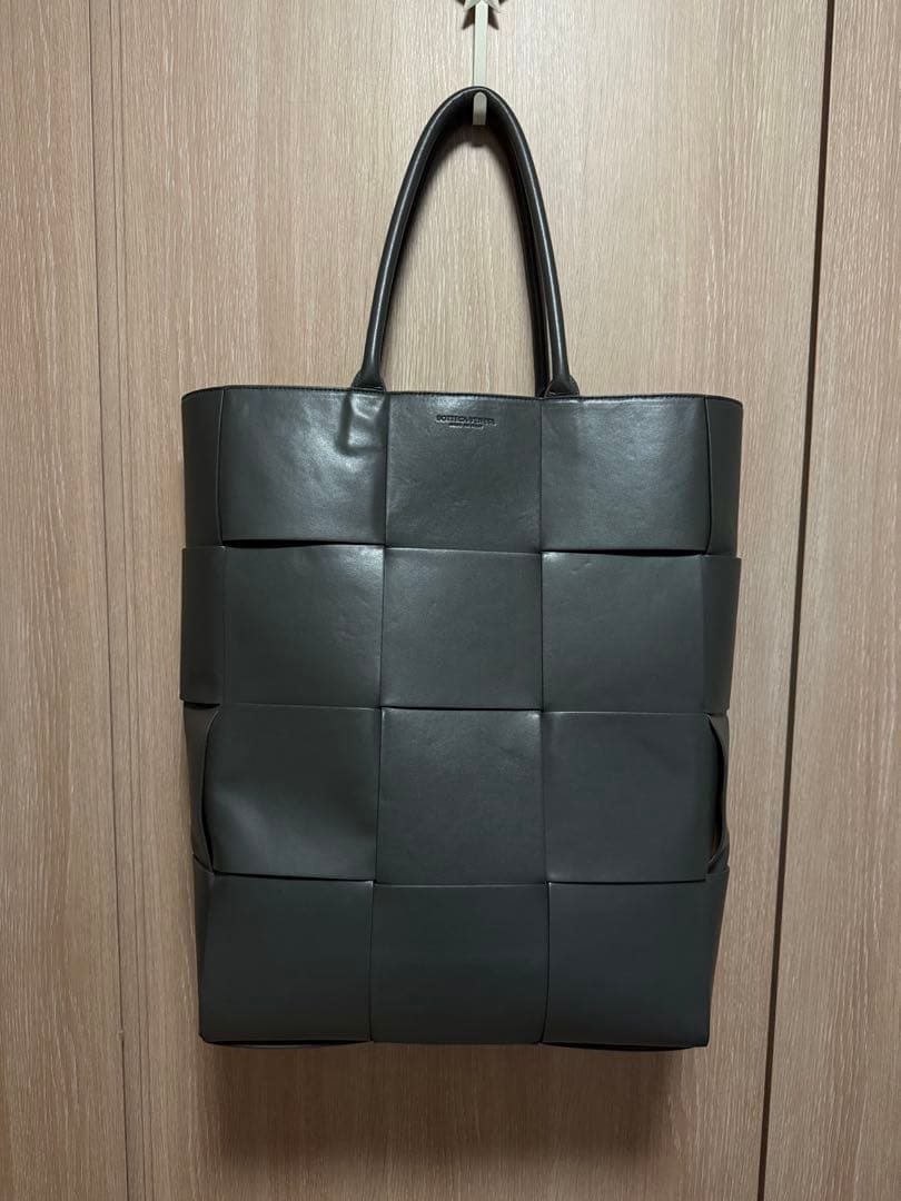 【鑑定済み】定価¥649,000 Bottega Veneta アルコトート