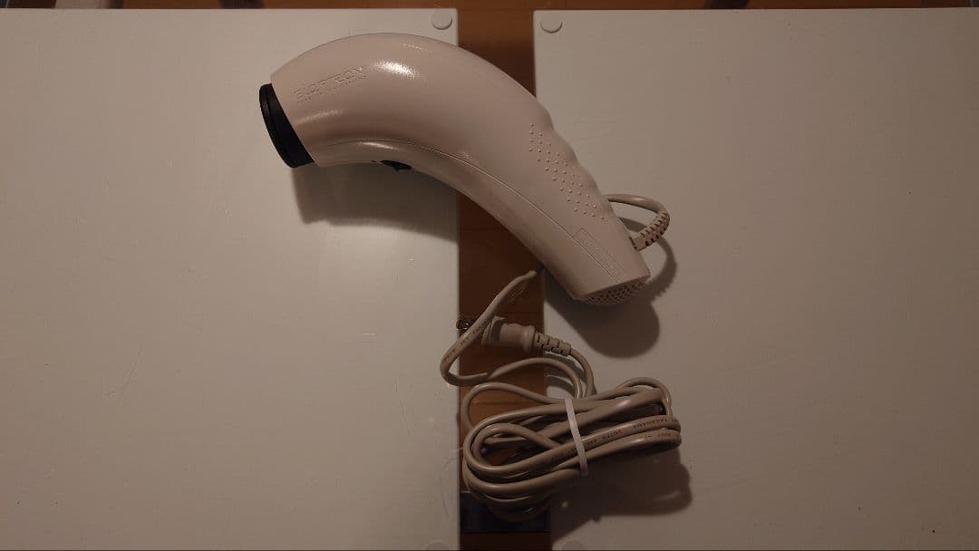 美顔器　BIOPTRON Compact Ⅲ