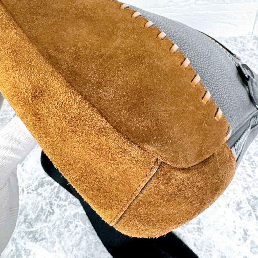 【極美品】COACH コーチ レザー ボディバッグ スエード切替 黒