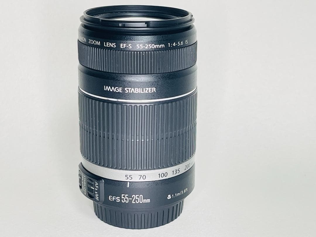 美品☘️Canon キャノン EF-S 55-250mm f4-5.6 IS