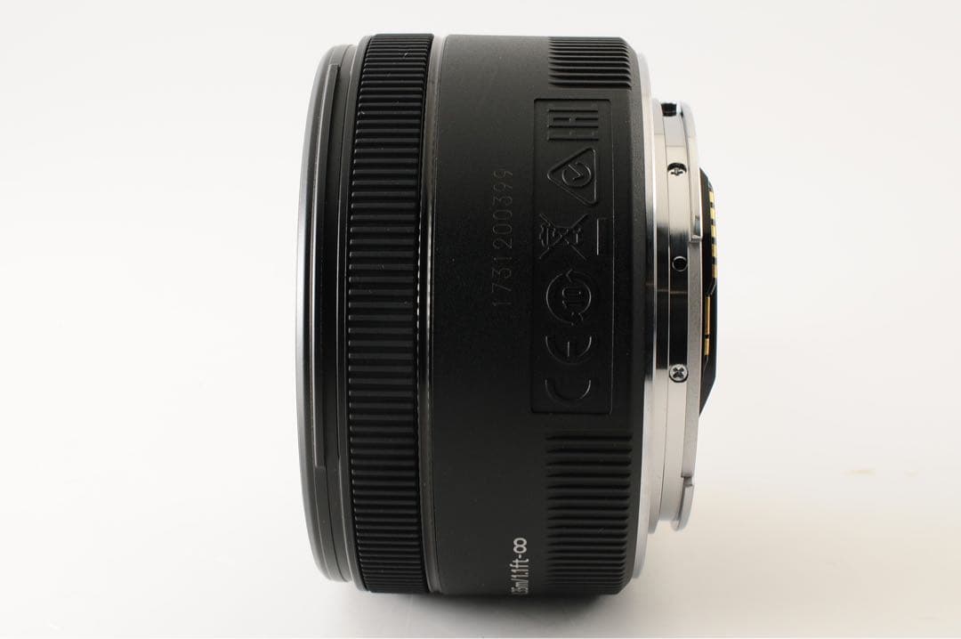 【ほぼ新品】 キャノン Canon EF 50mm f1.8 STM