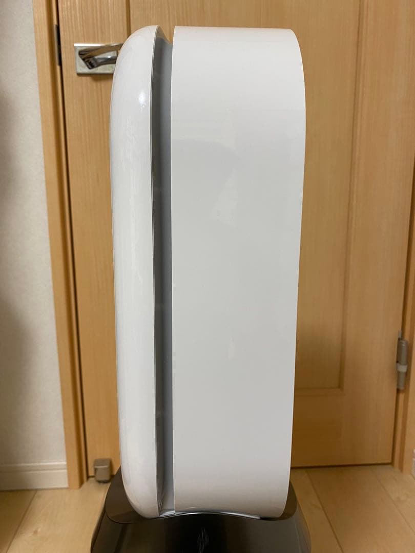 ダイソン Pure Hot + Cool HP04