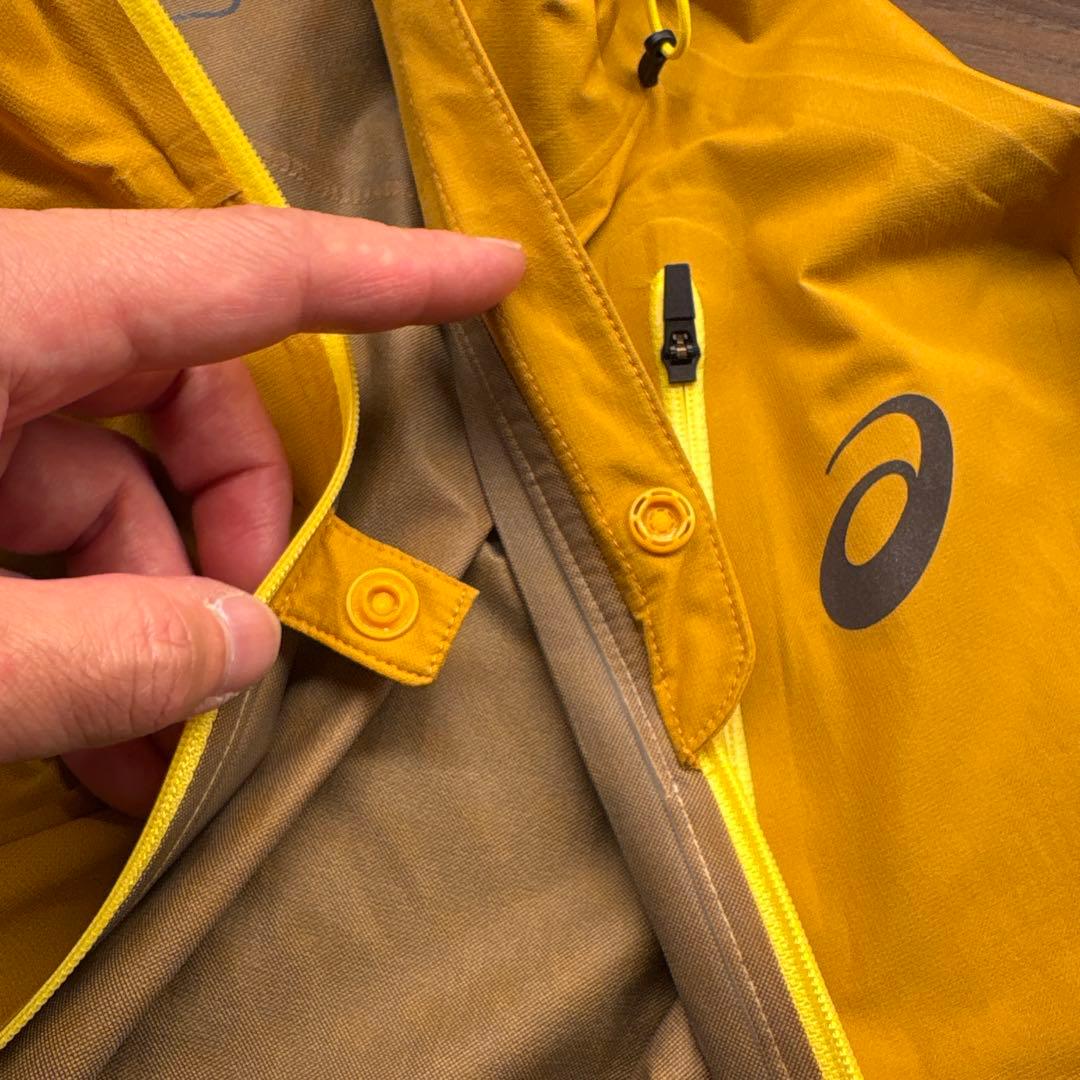 アシックス　FUJITRAIL防水浸透ジャケット　Mサイズ