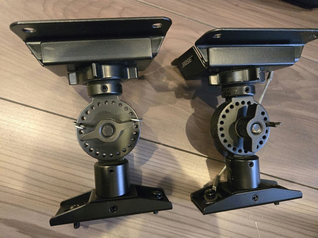 【BOSE】スピーカーシステム101MM天上付け金具付き