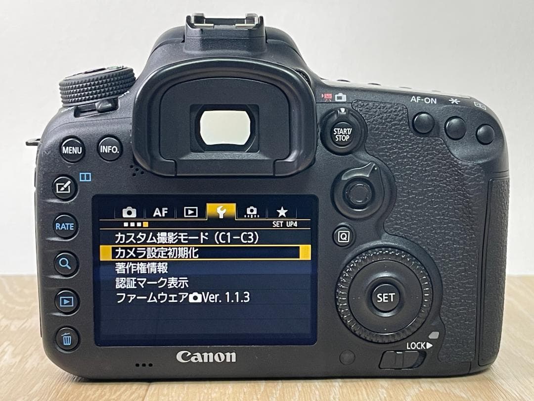★美品級★ キャノン Canon EOS 7D Mark II