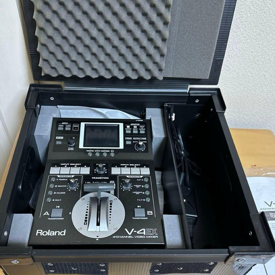 Roland V-4EX 4chビデオミキサー