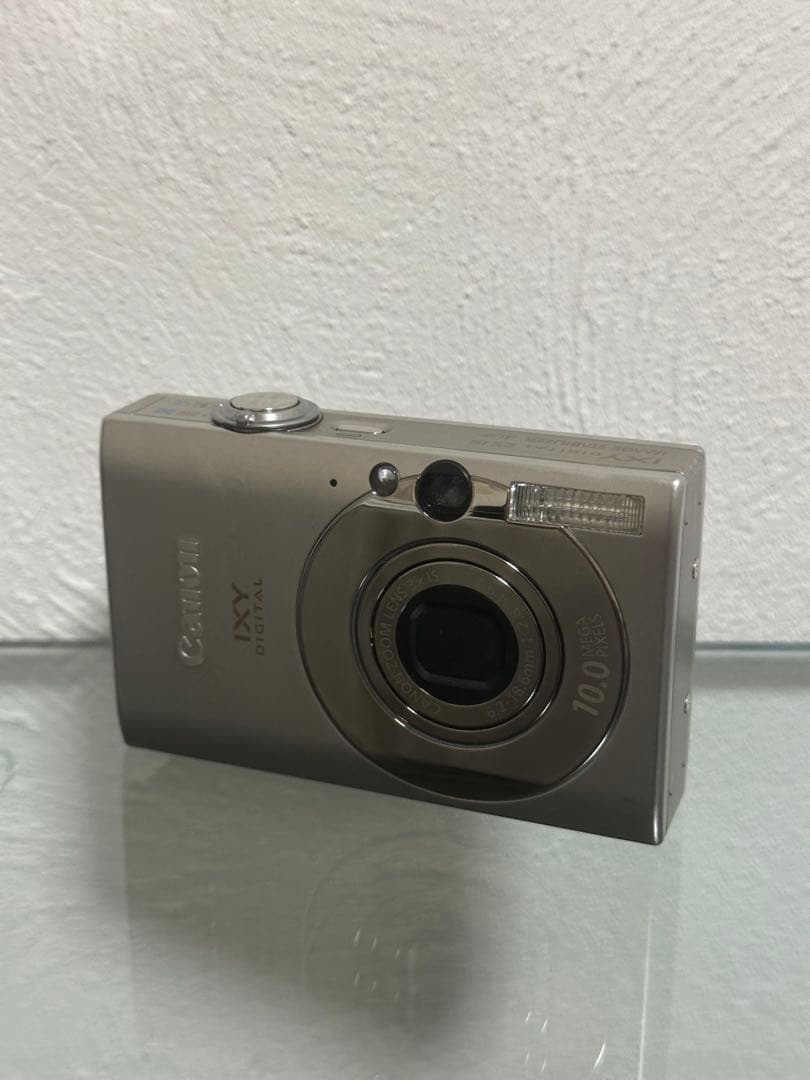 Canon IXYIXYDIGITAL25 ISシルバーデジタルカメラジャンク品