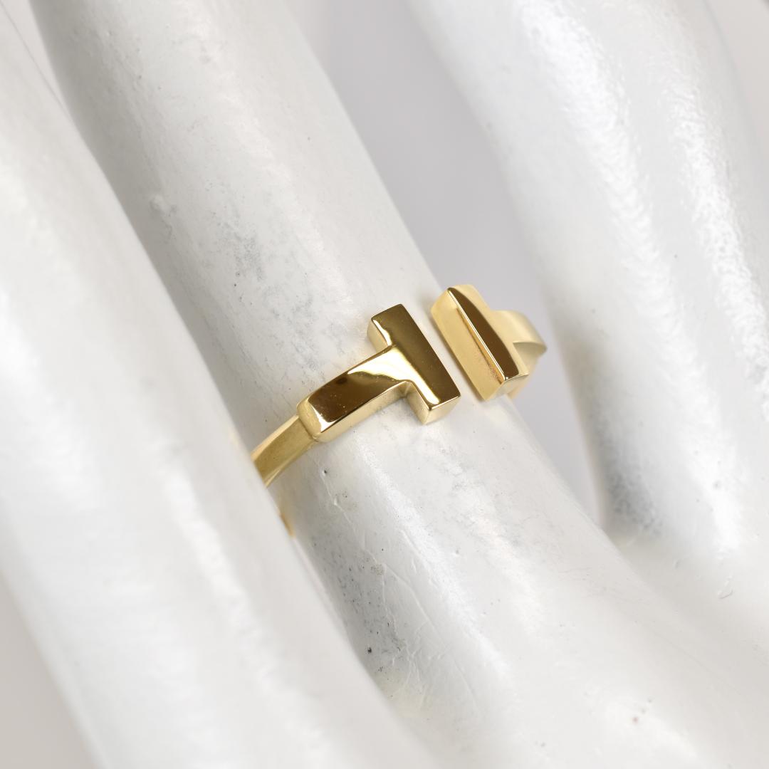 【新品仕上げ済】TIFFANYティファニー Tワイヤーイエローゴールドリング