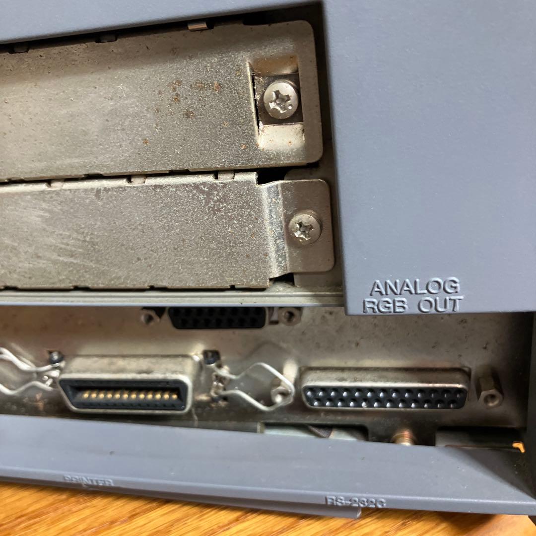 富士通　FM TOWNS II FMTW2UX20 ジャンク