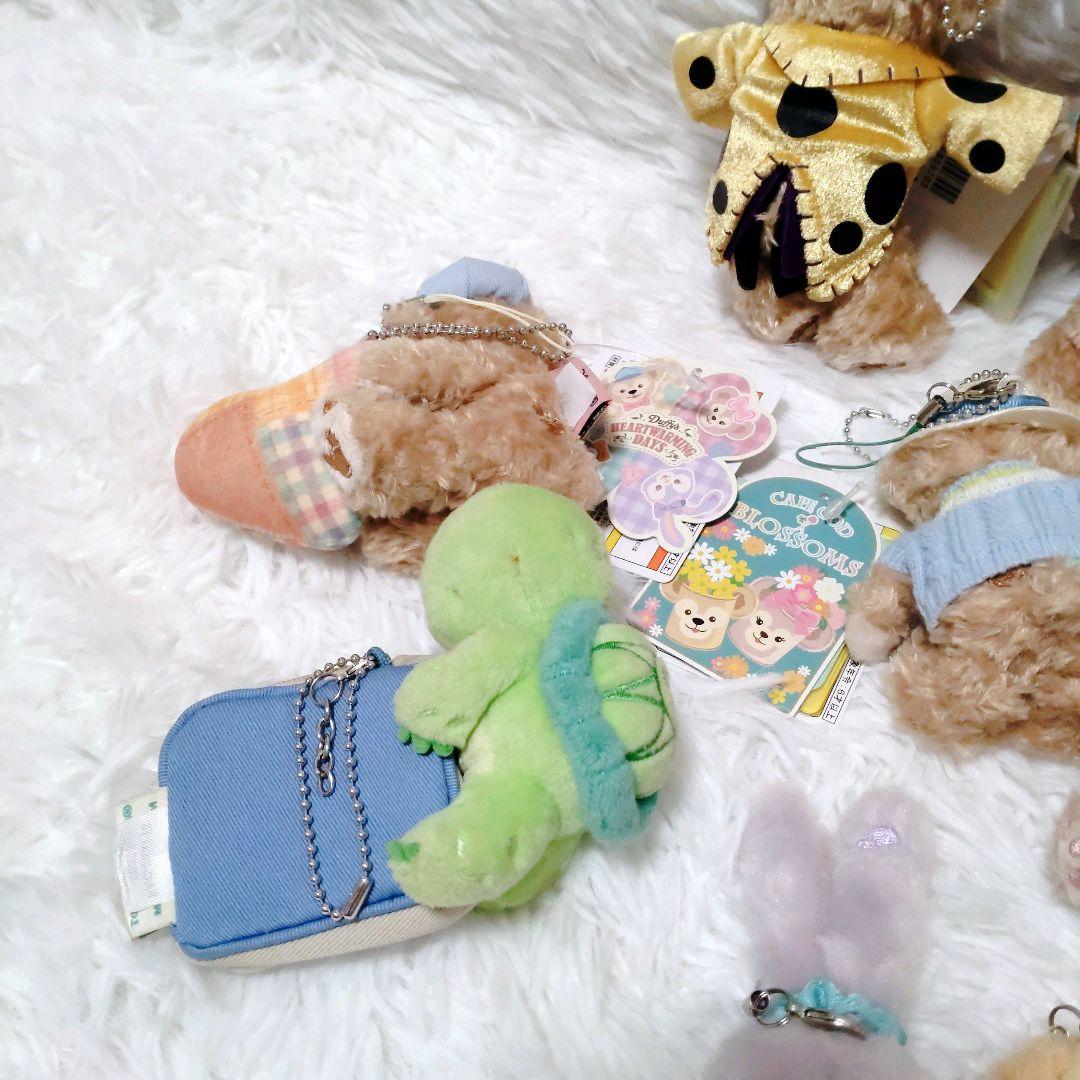 ディズニーリゾート 香港ディズニー ダッフィーフレンズ ぬいぐるみバッジ ぬいバ