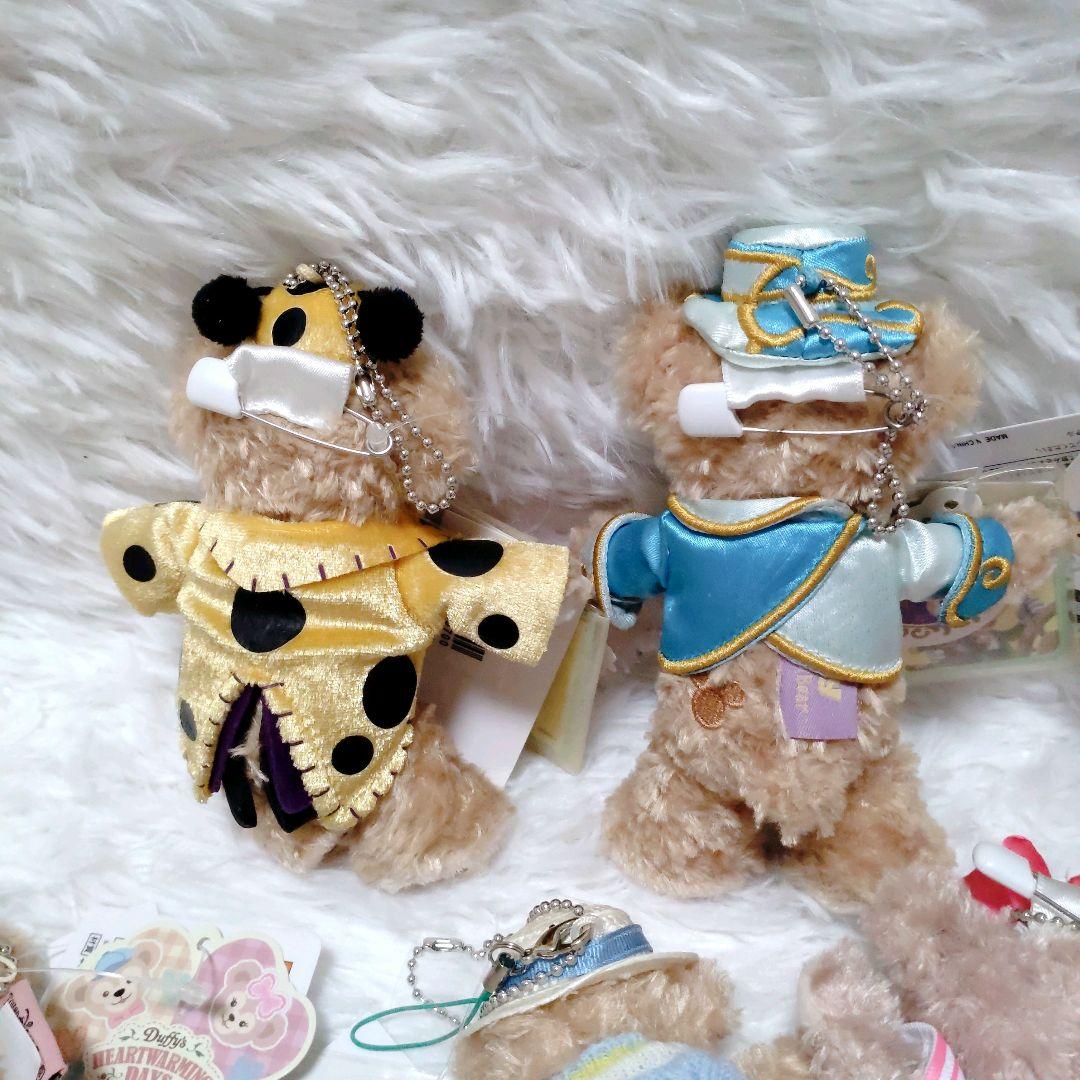 ディズニーリゾート 香港ディズニー ダッフィーフレンズ ぬいぐるみバッジ ぬいバ