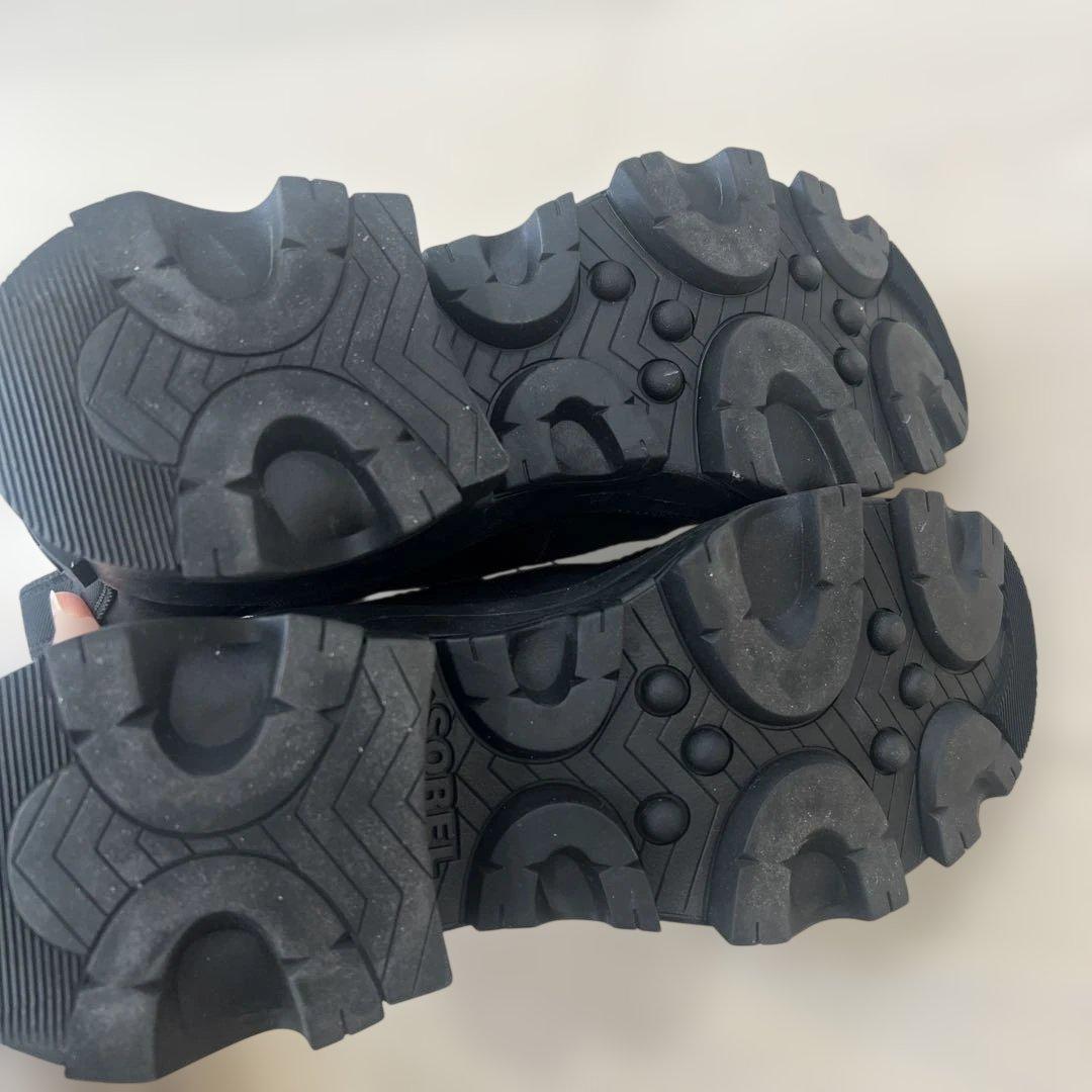 ぺ*こ様 【美品】SOREL ソレル　ブラックレザーサイドゴアブーツ 24cm