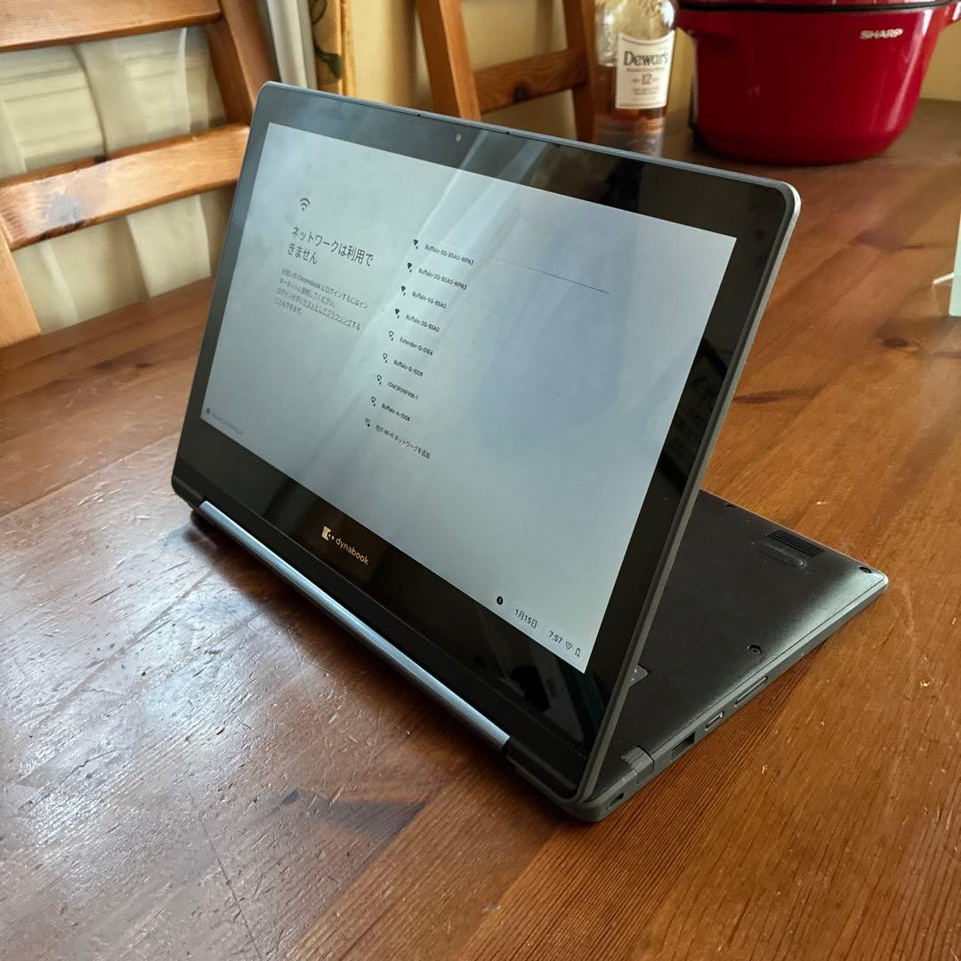 Chromebook SH-W01 カバン付　初期化、動作確認OK