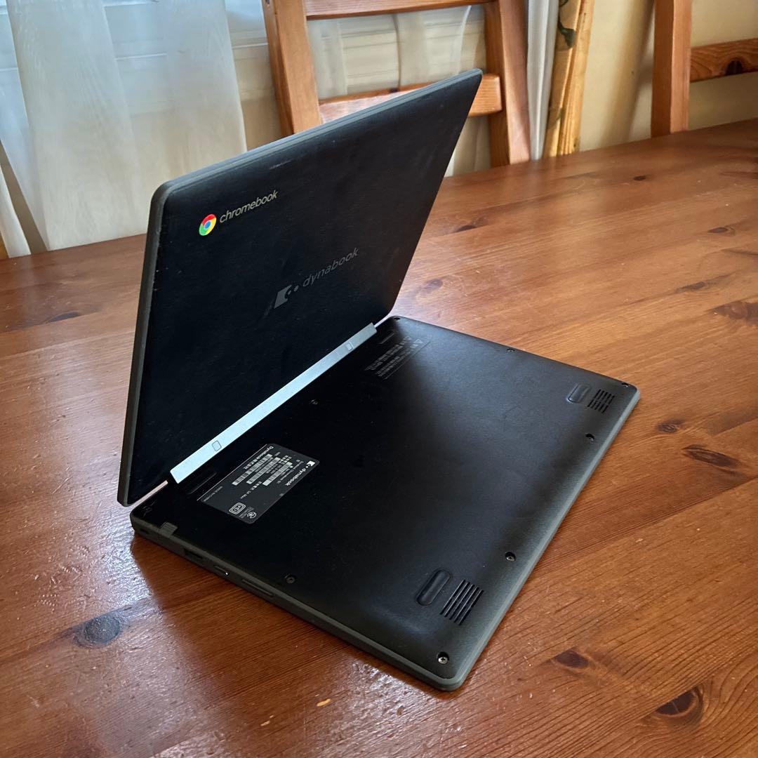 Chromebook SH-W01 カバン付　初期化、動作確認OK