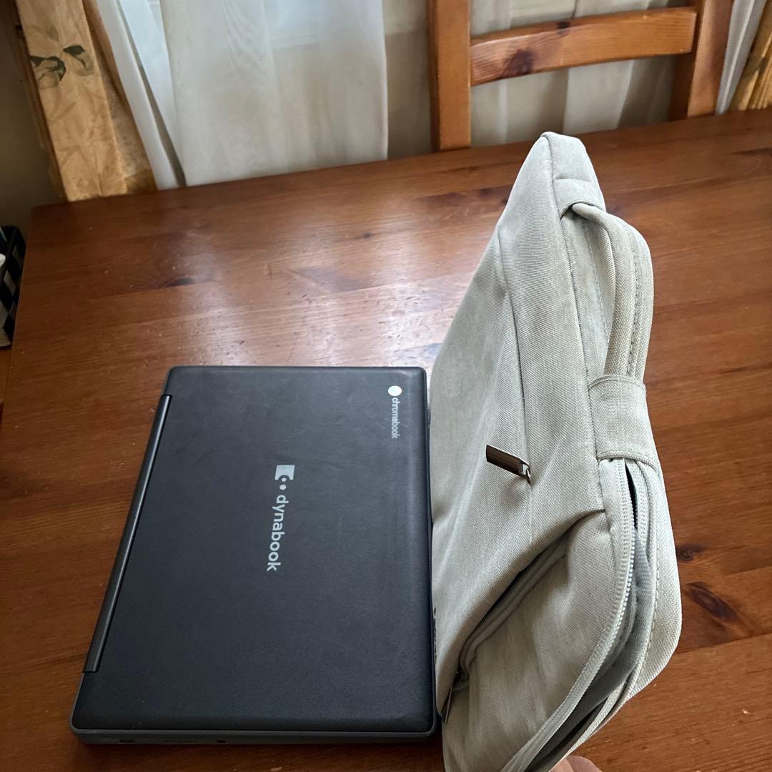 Chromebook SH-W01 カバン付　初期化、動作確認OK