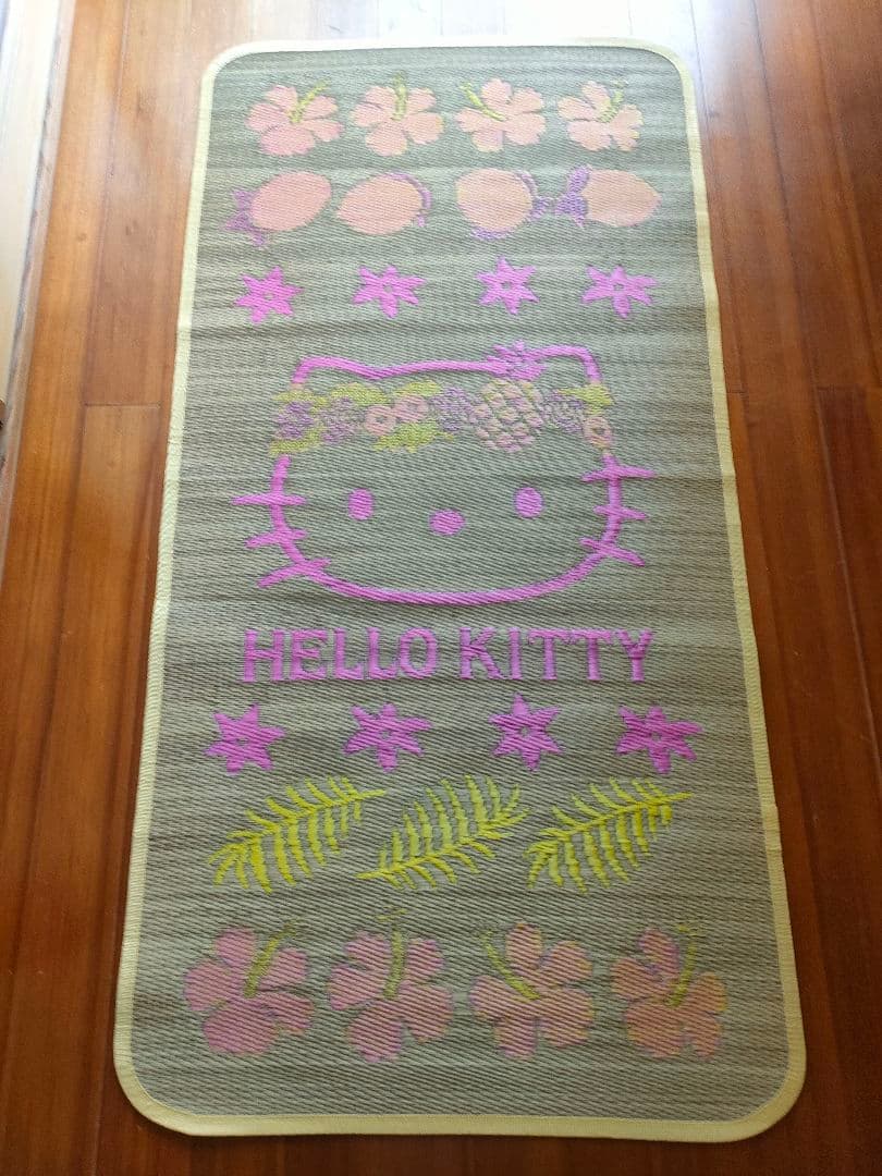 ハローキティ　ゴザ　ハイビスカス