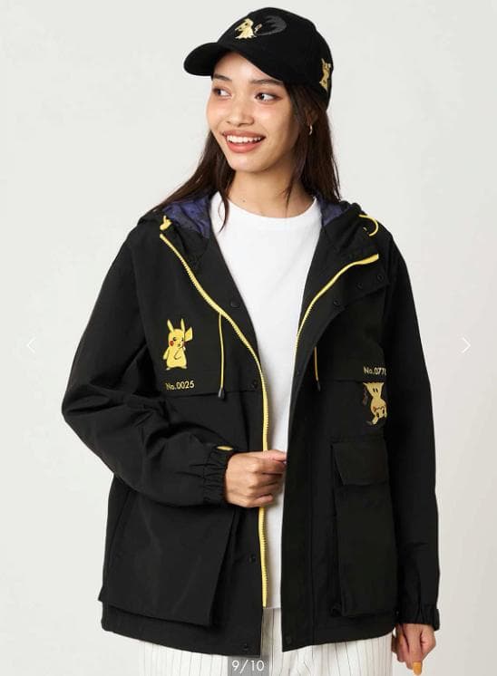 ★新品タグ付き★グラニフ ポケモン ピカチュウ かくれんぼ マウンテンパーカー