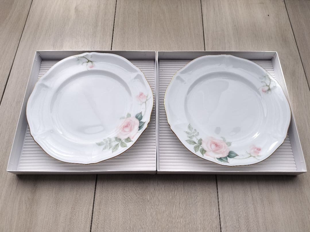 大倉陶園・オークラチャイナ　大皿20cm ケーキ皿　新品未使用