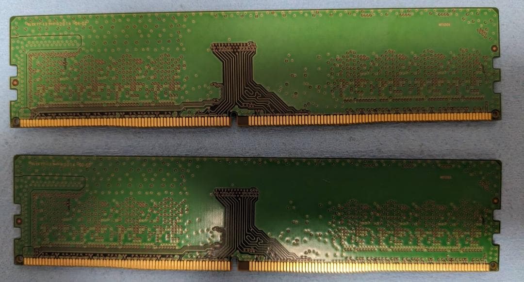 Samsung DDR4 8GB メモリー 2枚組 今週限り500円引き