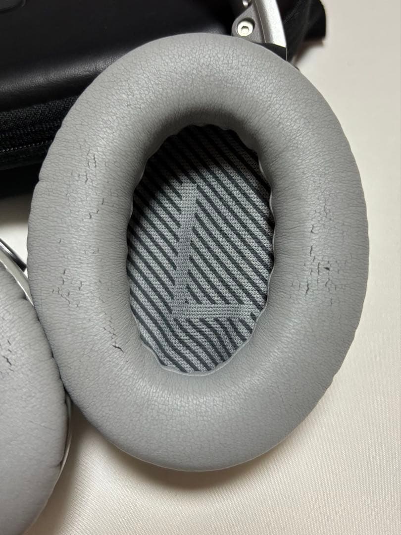 【一部不具合あり】BOSE QuietComfort 35 シルバー ヘッドホン