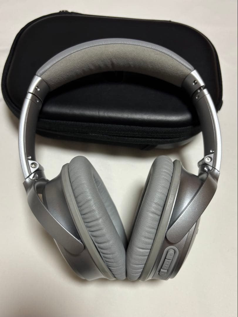 【一部不具合あり】BOSE QuietComfort 35 シルバー ヘッドホン