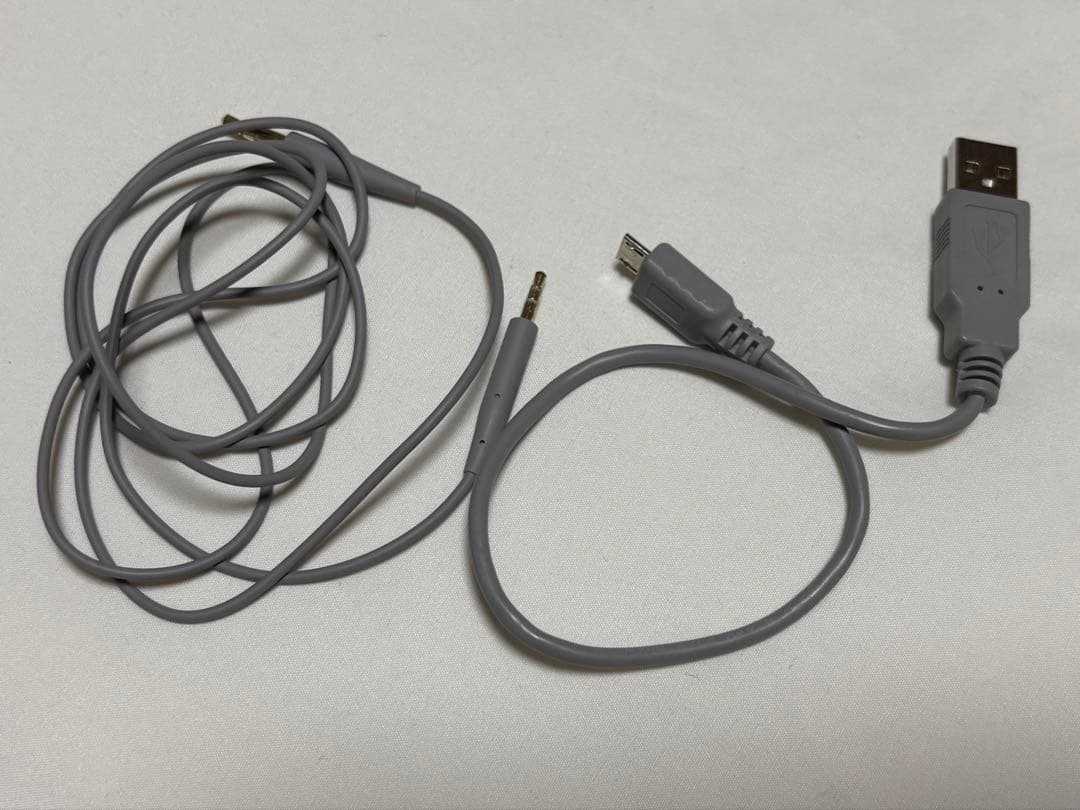 【一部不具合あり】BOSE QuietComfort 35 シルバー ヘッドホン