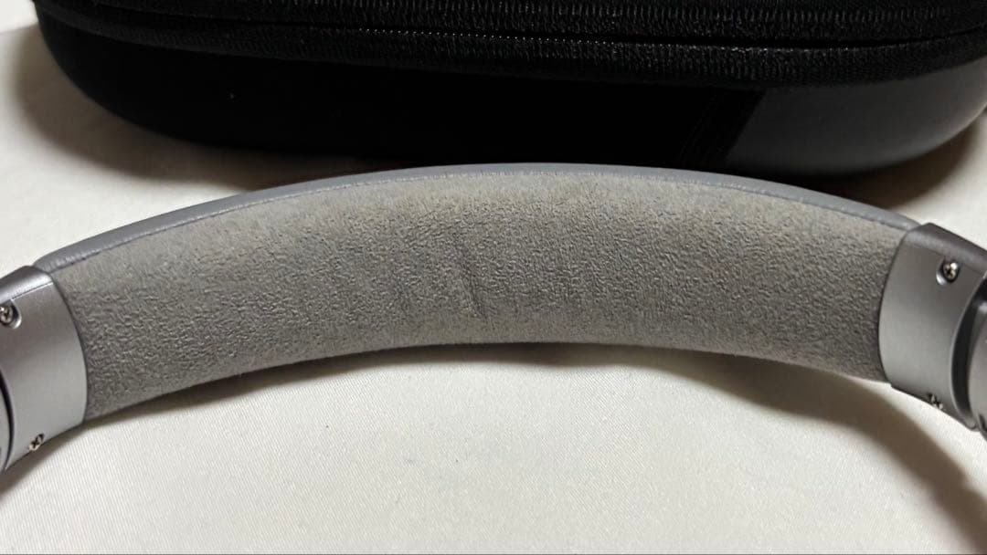 【一部不具合あり】BOSE QuietComfort 35 シルバー ヘッドホン