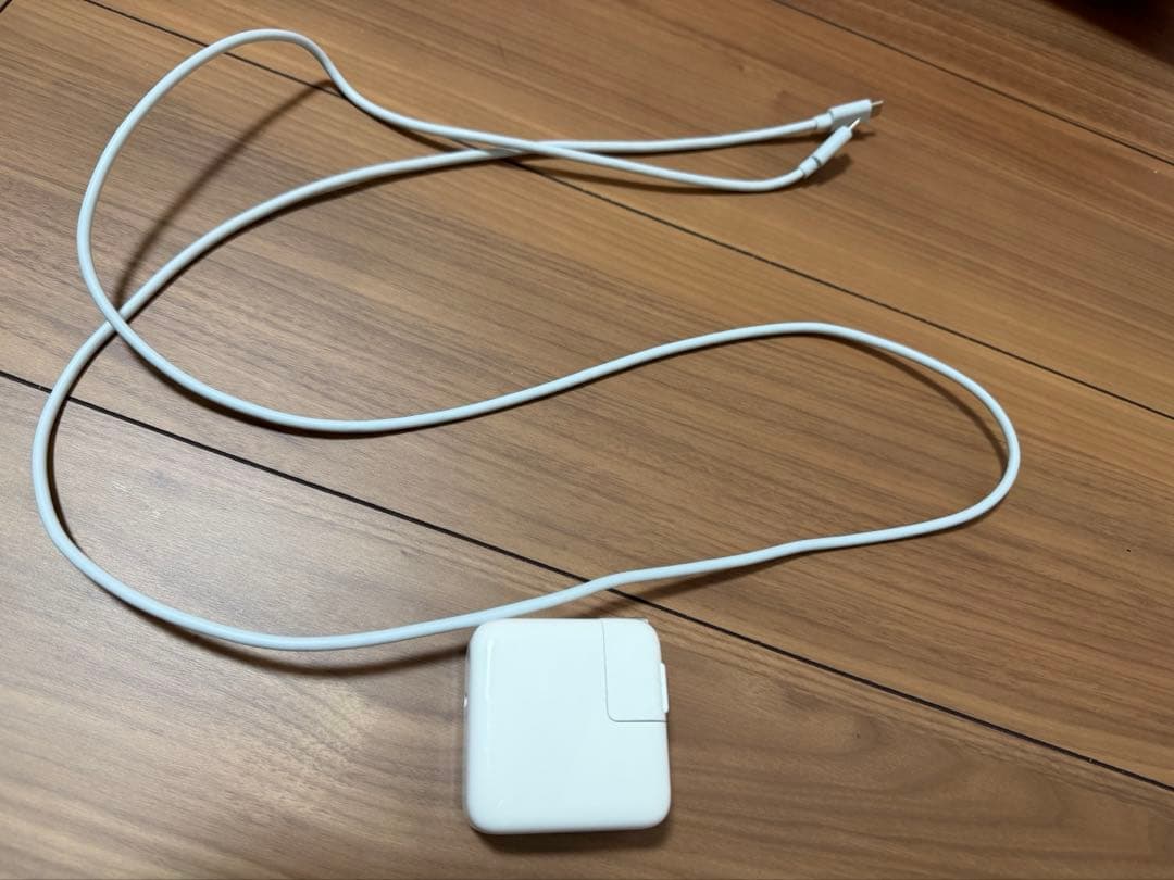 M1 MacBook Pro 13インチ|スペースグレー |8GB 256GB