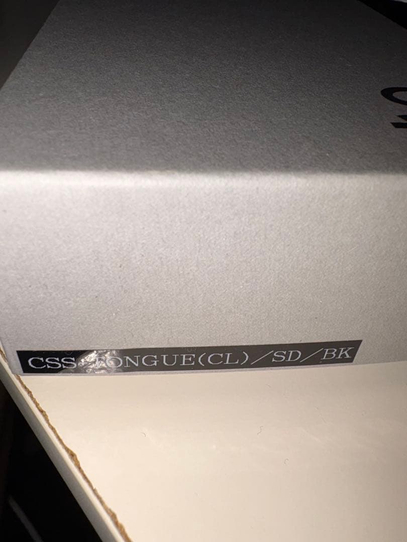 ワイルドスワンズ　タング　TONGUE（CL）