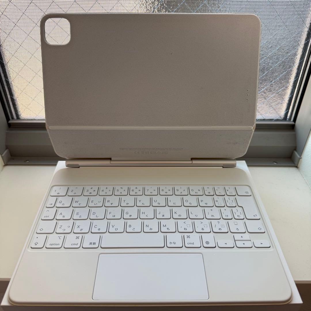 iPad Air/iPad Pro 11インチ用　magic keyboard