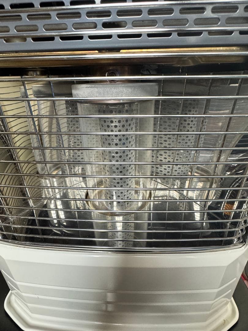 トヨトミ FR-V3602 FF式石油ストーブ 給排気筒 付2021年製