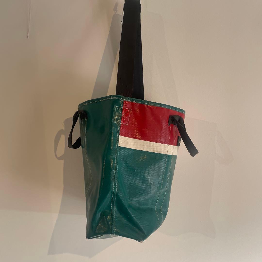 FREITAG トートバッグ グリーン/レッド