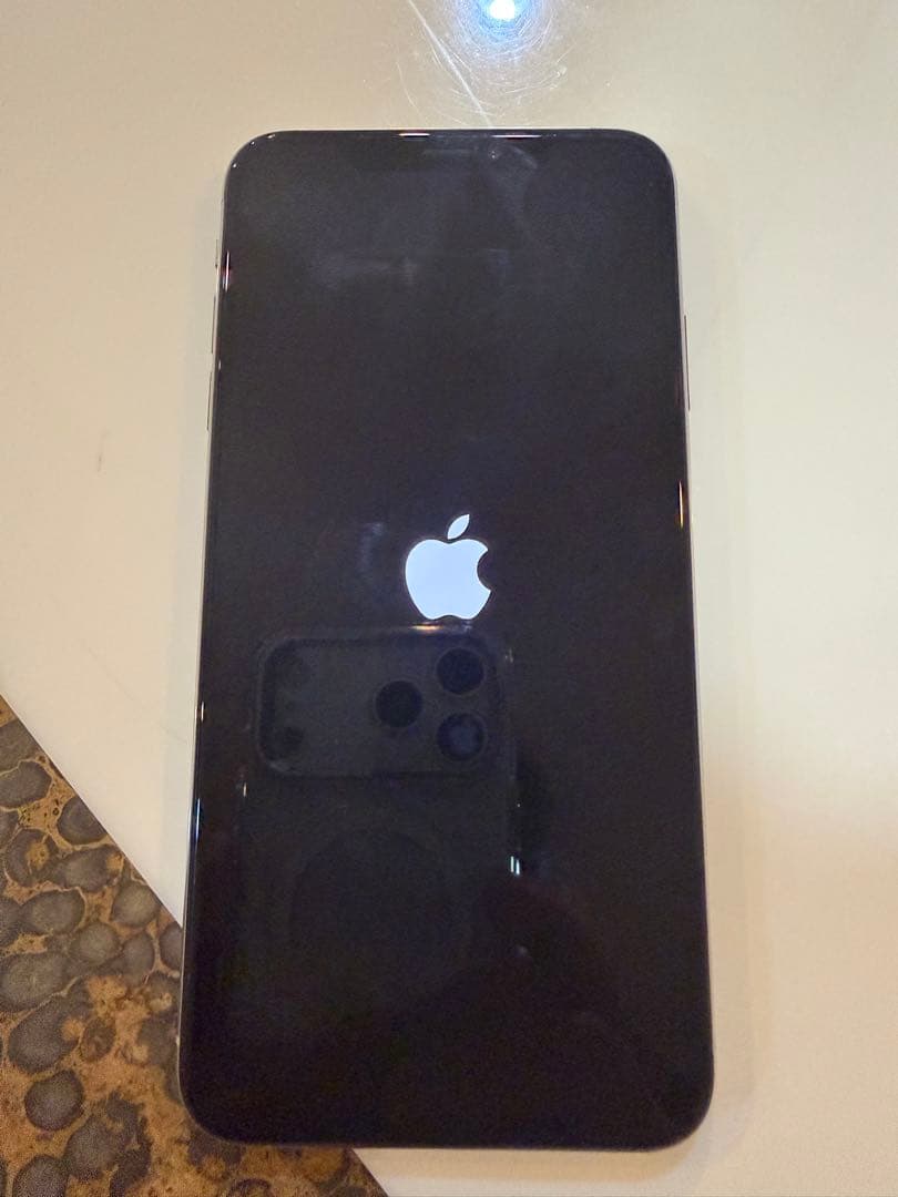 携帯電話本体 iPhone XS. max256GB