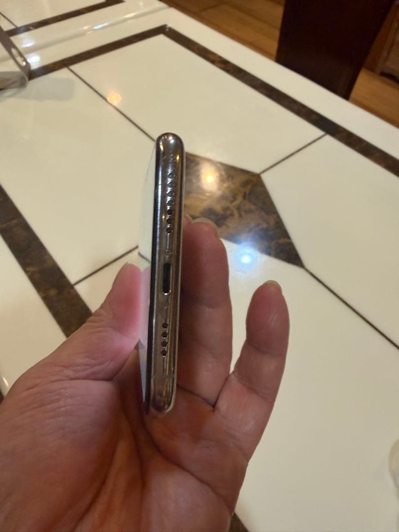 携帯電話本体 iPhone XS. max256GB