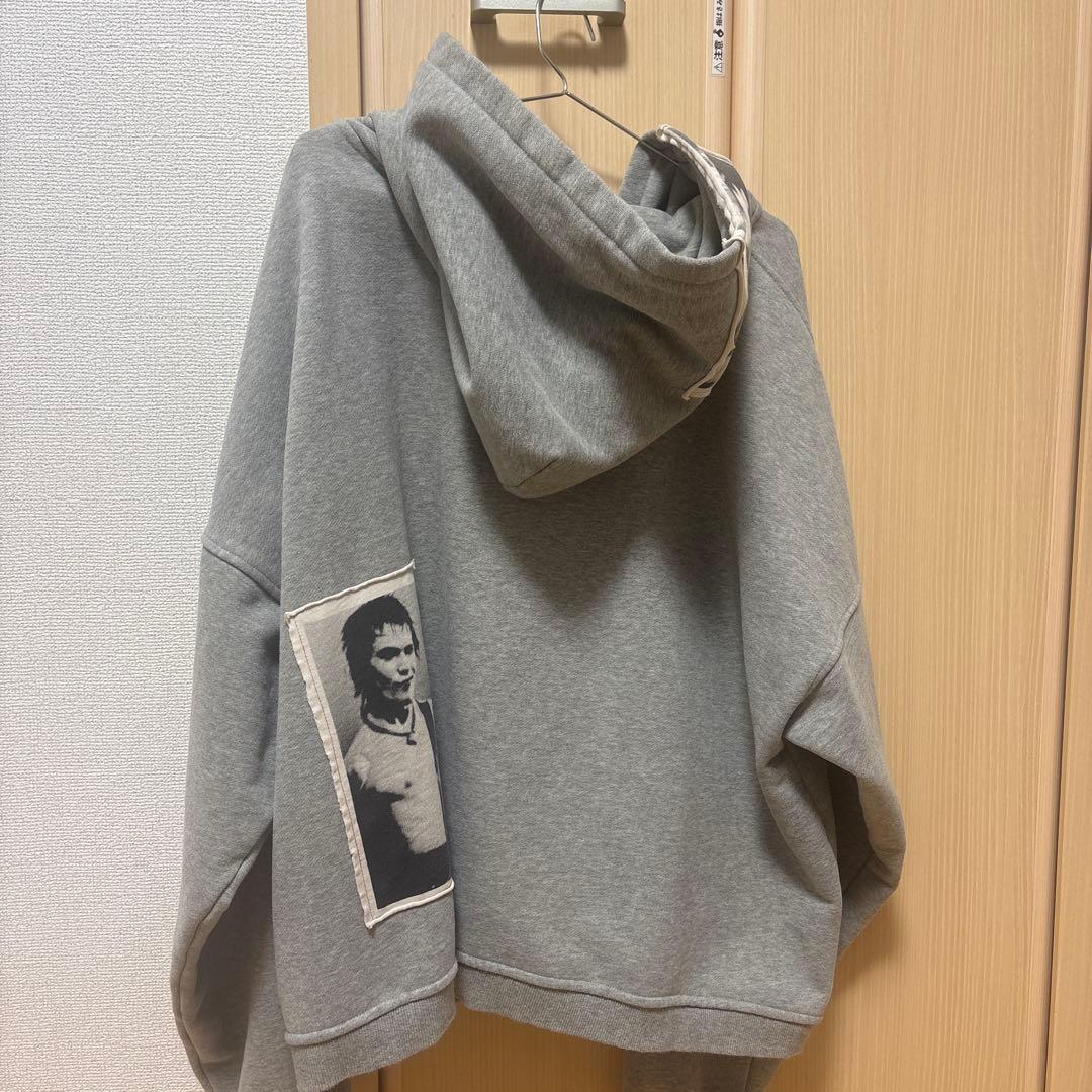 bastard パーカー　ENHYPENニキ着用