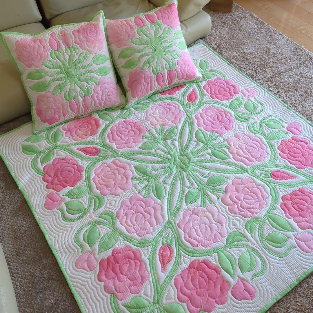 ハワイアンキルトタペストリー　なないろ