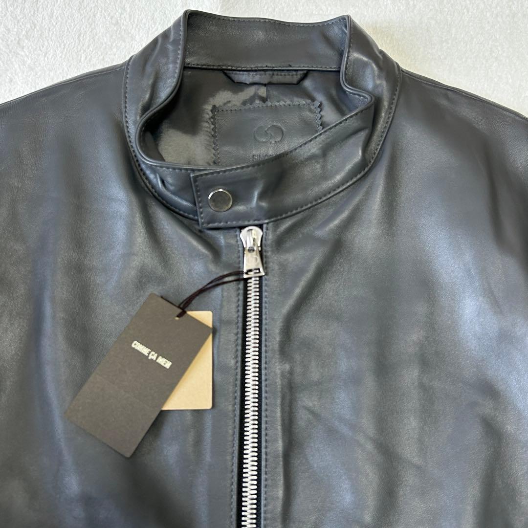 新品 未使用 25AWコムサメン ラムレザー シングルライダースジャケットL 灰