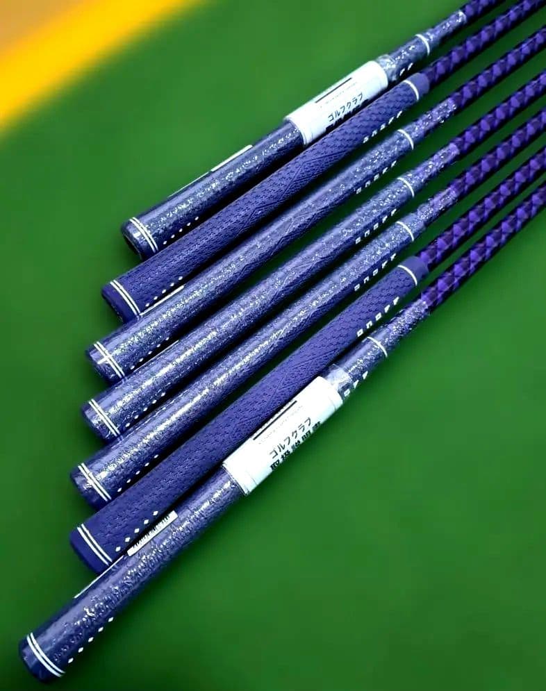 【新品5本ほぼ新品2本】ONOFF LADY 2025 オノフアイアンセット7本