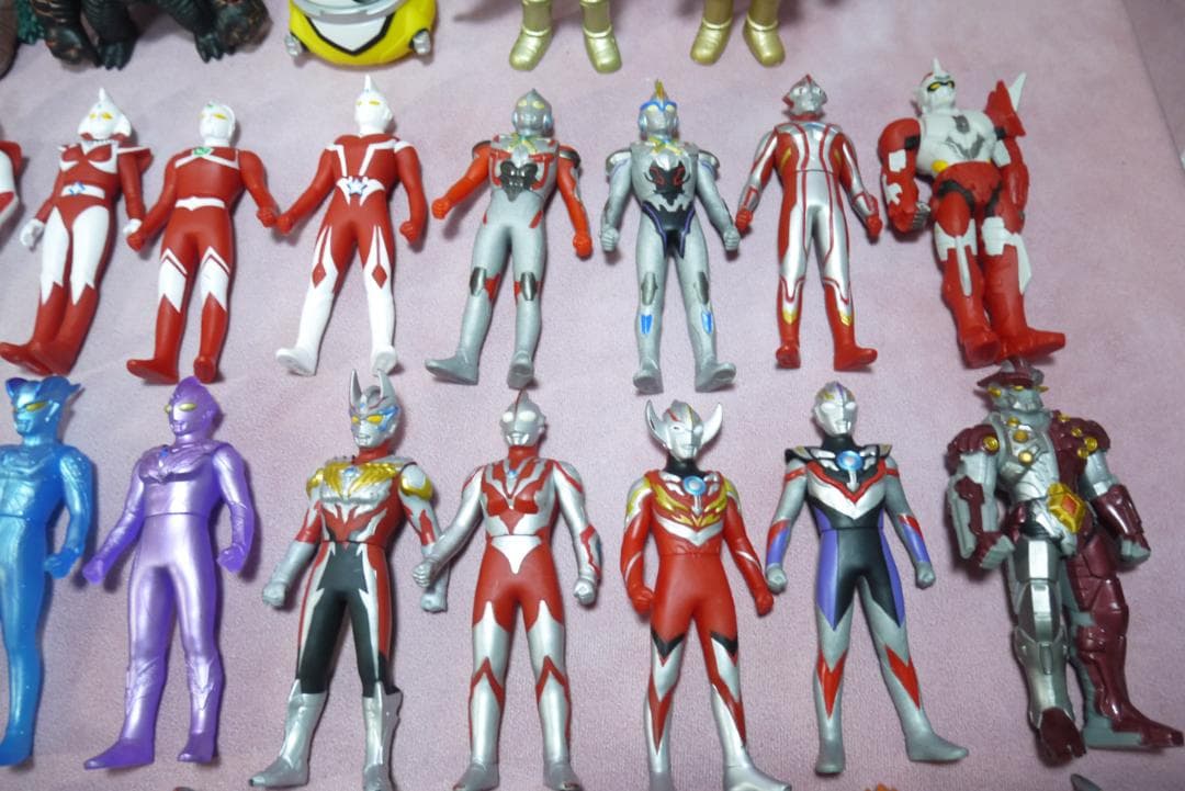 ウルトラヒーローシリーズ500　ウルトラ怪獣シリーズ500　ソフビ　69体