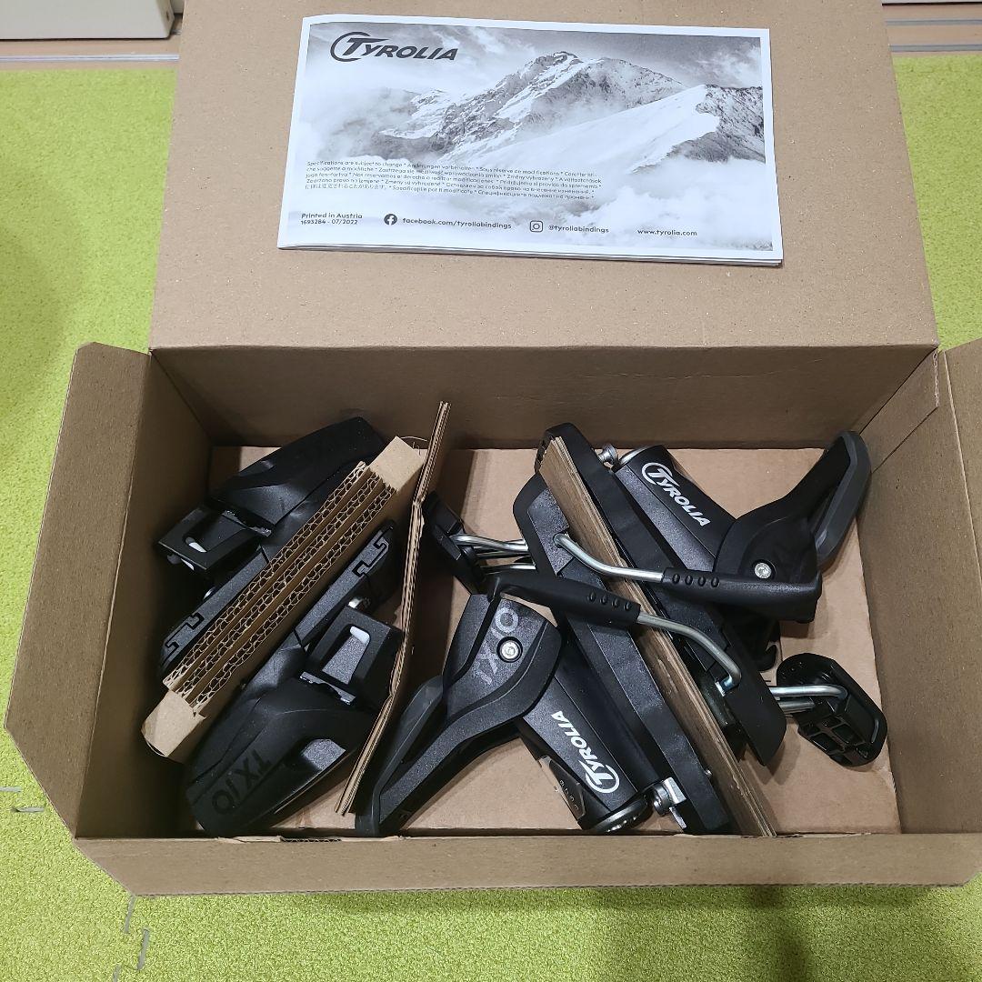 【送料込み】TYROLIA TX 10 GW Solid Black 未使用品